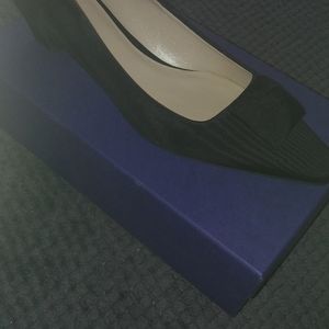 Stuart Weitzman dressy low heeled shoes